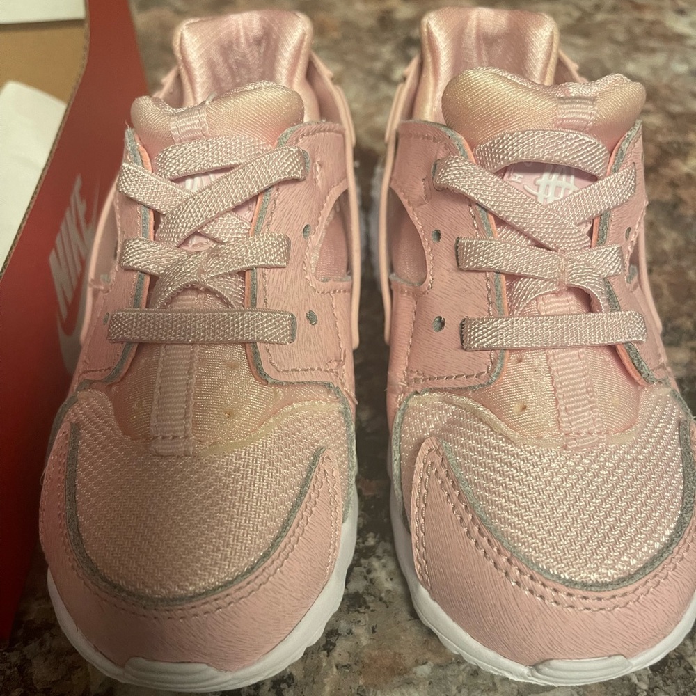 Nike Huarache Pink toddler 8